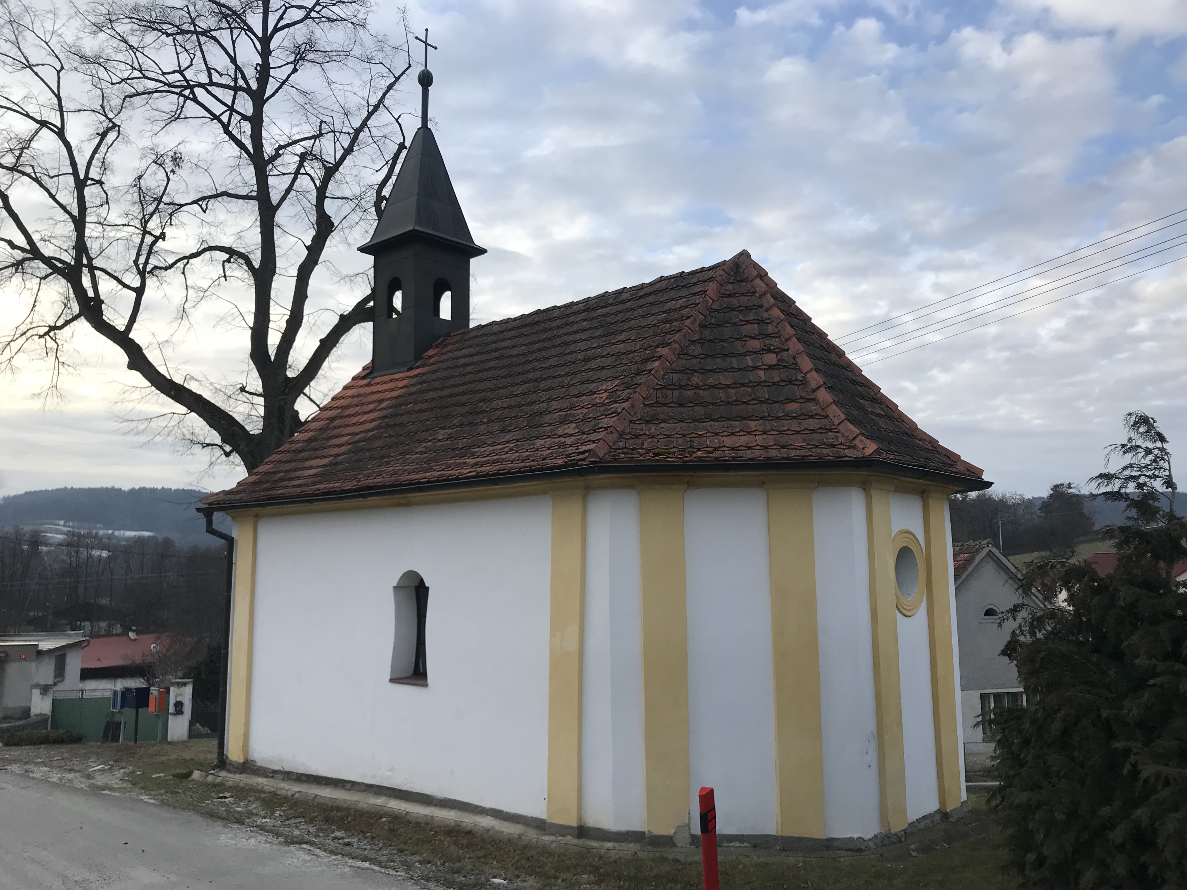 Údržba kapličky na p.č.st. 1 v obci Zvotoky																												